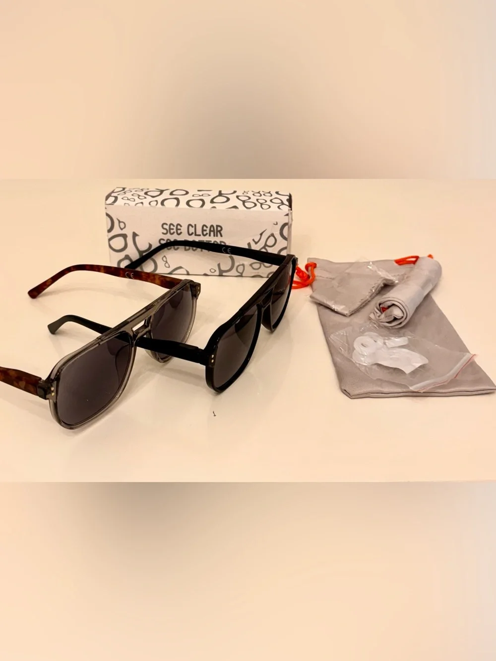 Black Reading Sunglasses - Polarized Aviator Style
